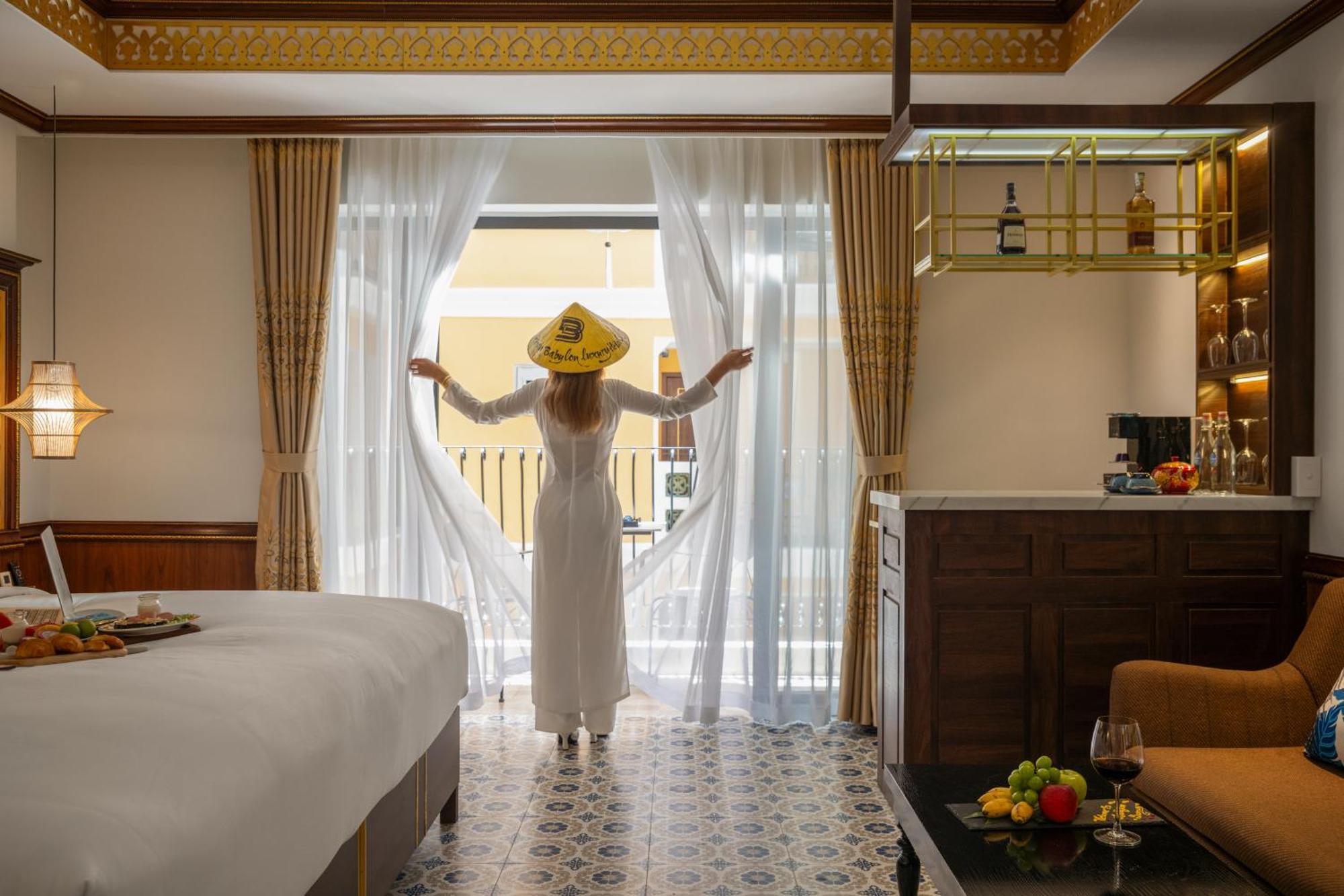 Babylon Riverside & Hotel Hội An